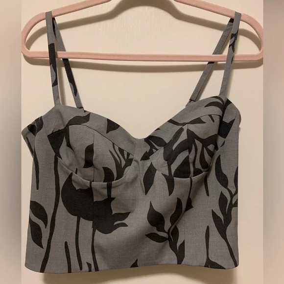 Via Bovio Tops - NWT VIA BOVIO Cropped Top